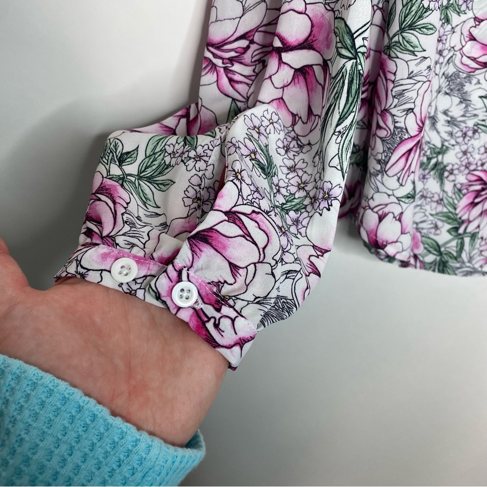 Torrid Georgette Bow Tie Blouse 1X Floral - Picture 5 of 10